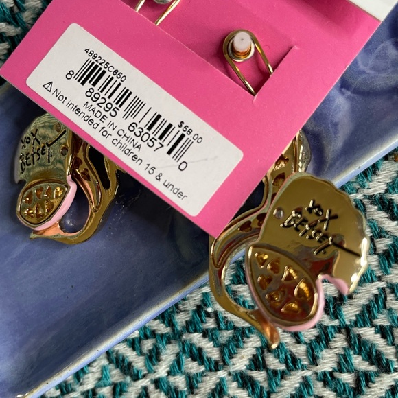 Betsy Johnson mermaid earrings in pink - Picture 4 of 6